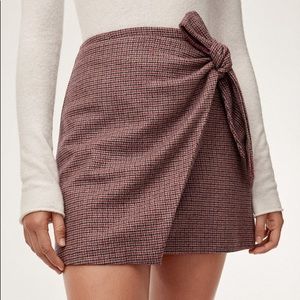 Aritzia Wilfred Dorine Skirt in pink/grey